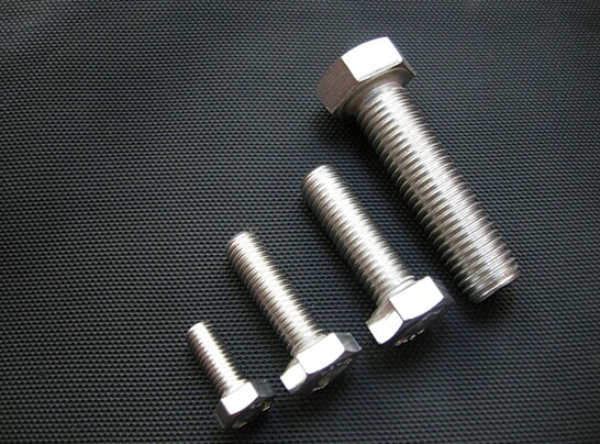 A2 - 70 304 encantam os parafusos de aço inoxidável e o RUÍDO Nuts 934 do RUÍDO 933 para o equipamento
